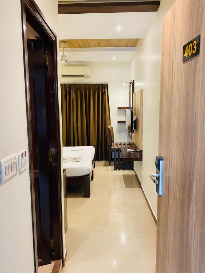 Hotel Plaza Heights By Rak Rooms, Mangaluru Exterior photo