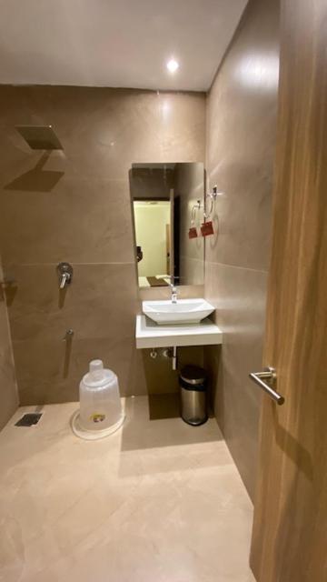 Hotel Plaza Heights By Rak Rooms, Mangaluru Exterior photo
